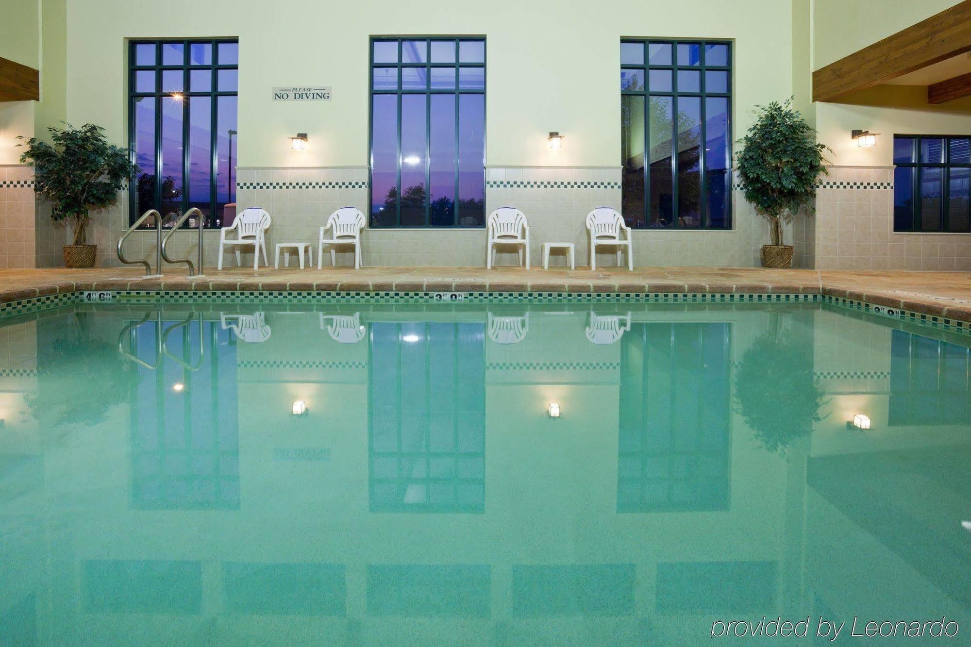 Country Inn & Suites By Radisson, Madison West, Wi Middleton Facilities photo